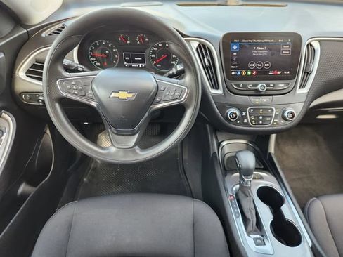 Used 2024 Chevrolet Malibu LT FWD image 27