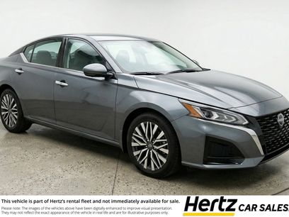 Used 2025 Nissan Altima 2.5 SV