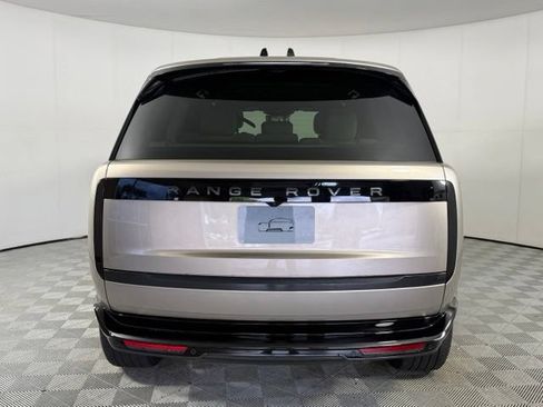 New 2026 Land Rover Range Rover Long Wheelbase SE AWD/4WD image 7