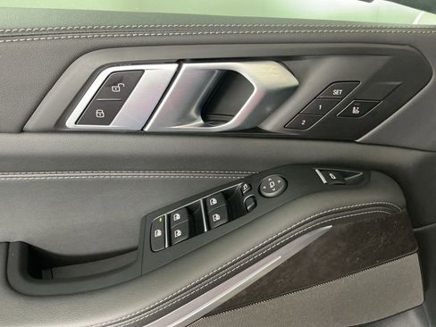 Certified 2025 BMW X5 sDrive40i w/ Climate Comfort Package image 18