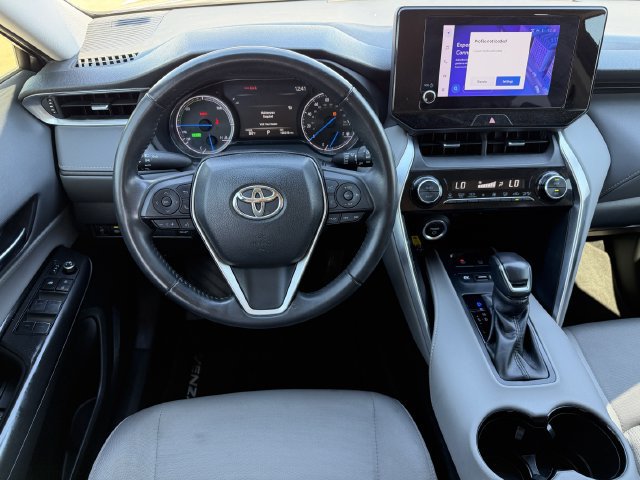 Used 2023 Toyota Venza LE AWD/4WD image 10