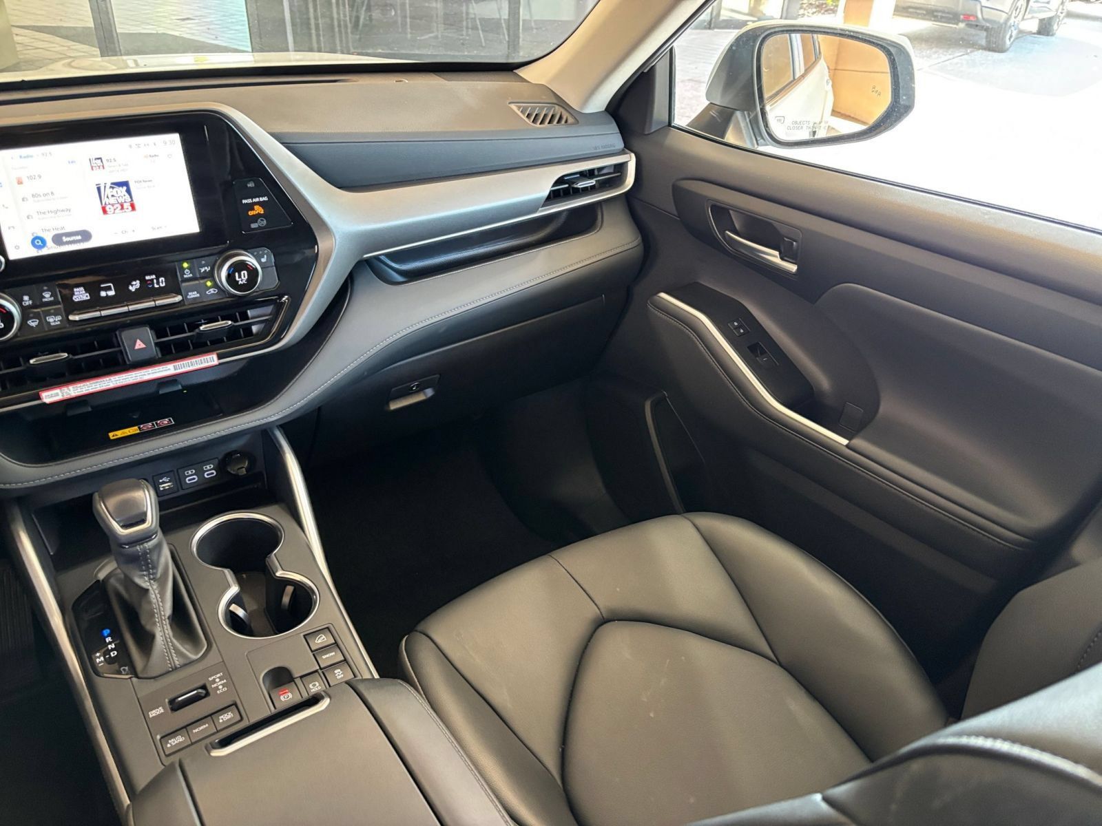Used 2026 Toyota Highlander XLE AWD/4WD image 37