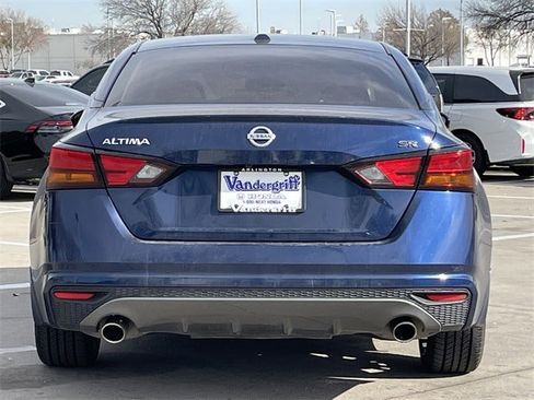 Used 2019 Nissan Altima 2.5 SR w/ SR Premium Package image 5
