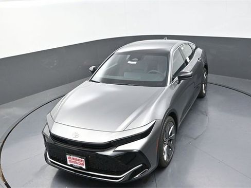 New 2026 Toyota Crown Limited w/ Advanced Technology Package image 21
