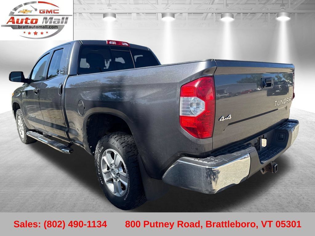 Used 2016 Toyota Tundra SR5 w/ SR5 Upgrade Package AWD/4WD image 3