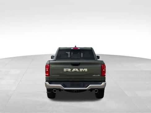New 2026 RAM 1500 4x4 Crew Cab image 8