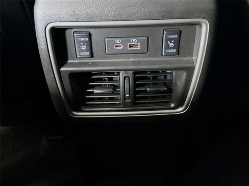 Used 2022 Nissan Murano Platinum w/ Cargo Package FWD image 26