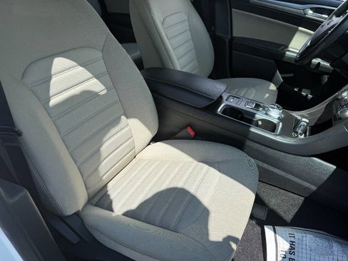 Used 2019 Ford Fusion S image 26