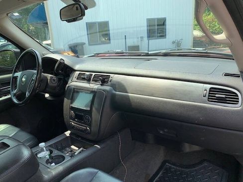 Used 2007 Chevrolet Avalanche LT w/ LT Preferred Equipment Group AWD/4WD image 18