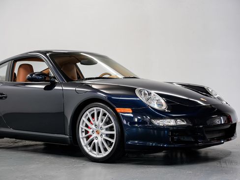 Used 2006 Porsche 911 Carrera S RWD image 36