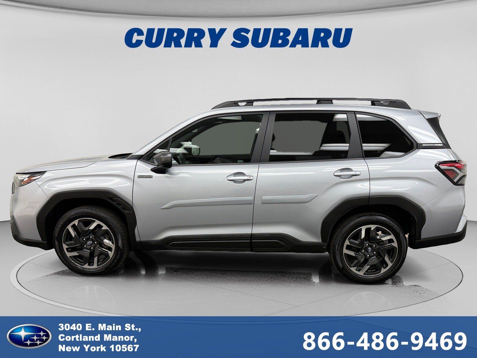 Used 2025 Subaru Forester Premium AWD/4WD image 2