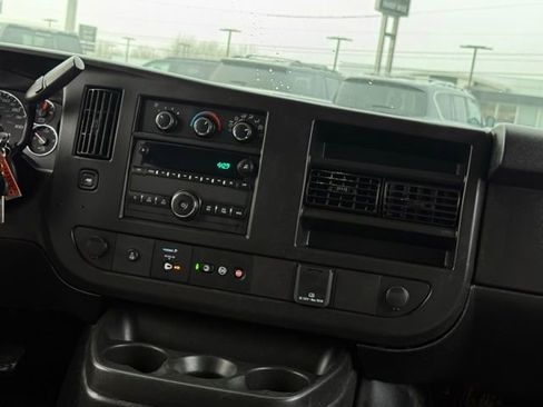 Used 2019 Chevrolet Express 3500 LS image 28