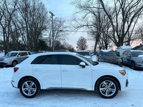Used 2020 Audi Q3 2.0T Premium image 4