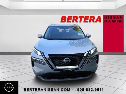 Certified 2023 Nissan Rogue SV w/ SV Premium B Package image 3