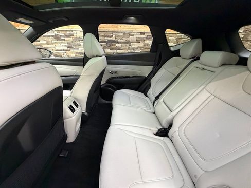 Certified 2025 Hyundai Tucson Limited image 29