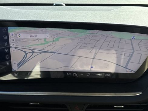 Used 2024 Buick Envision Preferred image 5