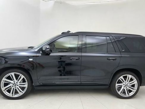 Used 2025 Cadillac Escalade Sport w/ Touring Package image 3