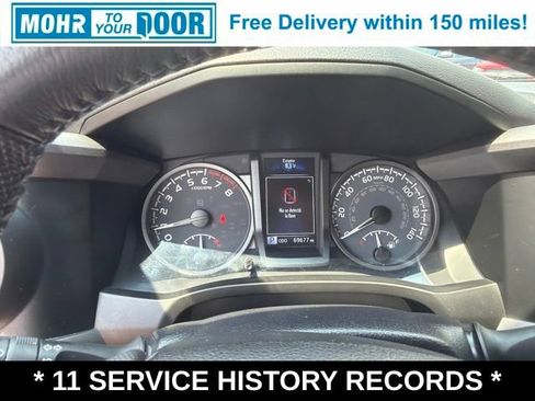 Used 2021 Toyota Tacoma TRD Off-Road w/ Technology Package AWD/4WD image 17