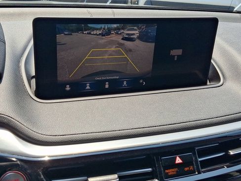 Certified 2023 Acura MDX SH-AWD image 18