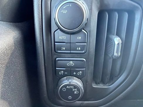 Used 2024 Chevrolet Silverado 1500 Custom Trail Boss AWD/4WD image 12