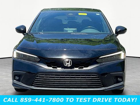 Used 2022 Honda Civic Sport Touring image 2