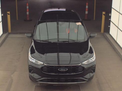 Used 2024 Ford Escape ST-Line w/ Tech Pack #1 AWD/4WD image 2