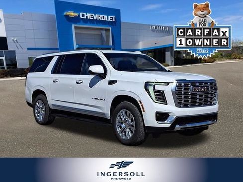 Used 2025 GMC Yukon XL Denali AWD/4WD image 1