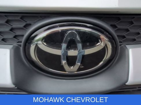 Used 2024 Toyota Corolla LE FWD image 30