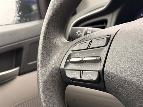 Used 2019 Hyundai Elantra SEL image 13