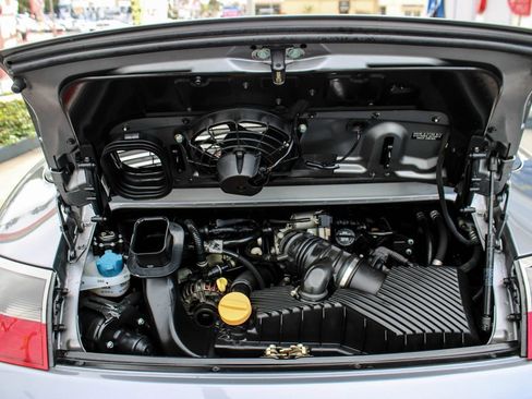 Used 2001 Porsche 911 Cabriolet image 23