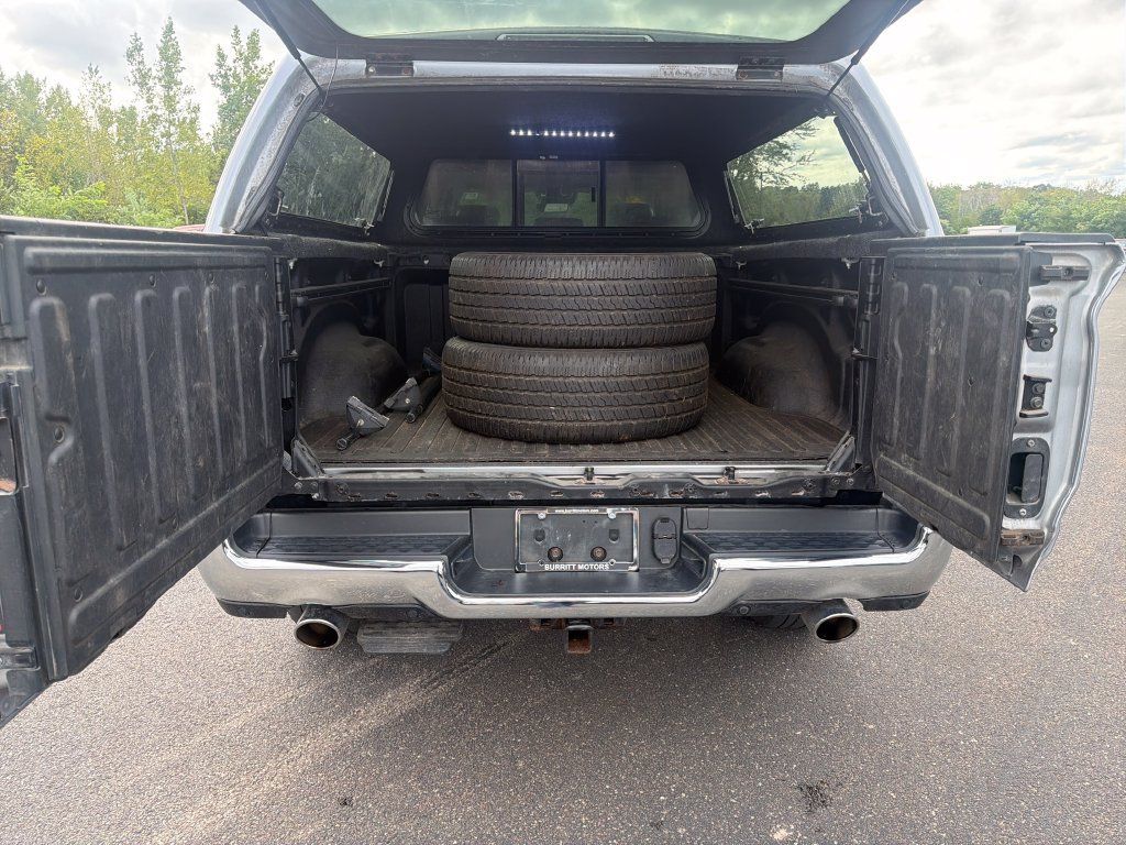 Used 2022 RAM 1500 Laramie AWD/4WD image 32