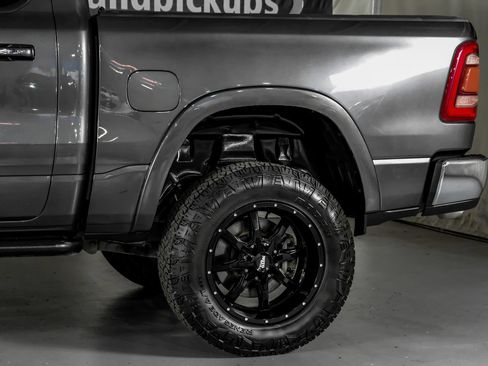 Used 2020 RAM 1500 Laramie AWD/4WD image 13