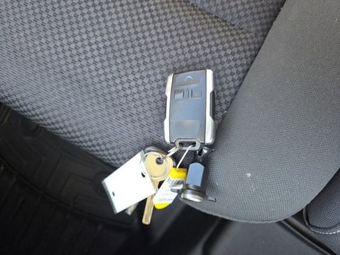 Used 2015 Chevrolet Silverado 2500 LT image 34