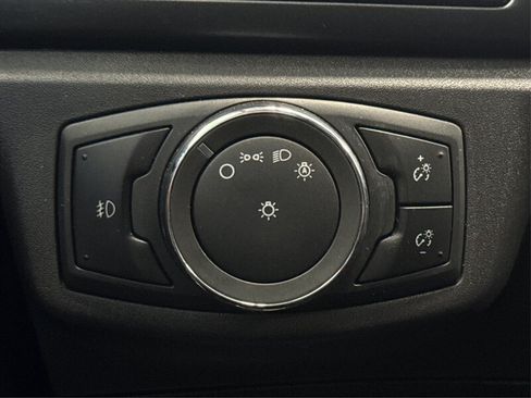 Used 2015 Ford Fusion Energi Titanium FWD image 25