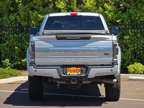 Used 2017 Ford F350 Platinum w/ Platinum Ultimate Package AWD/4WD image 5