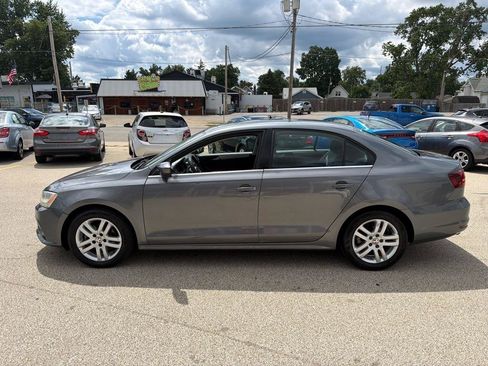 Used 2017 Volkswagen Jetta S FWD image 5
