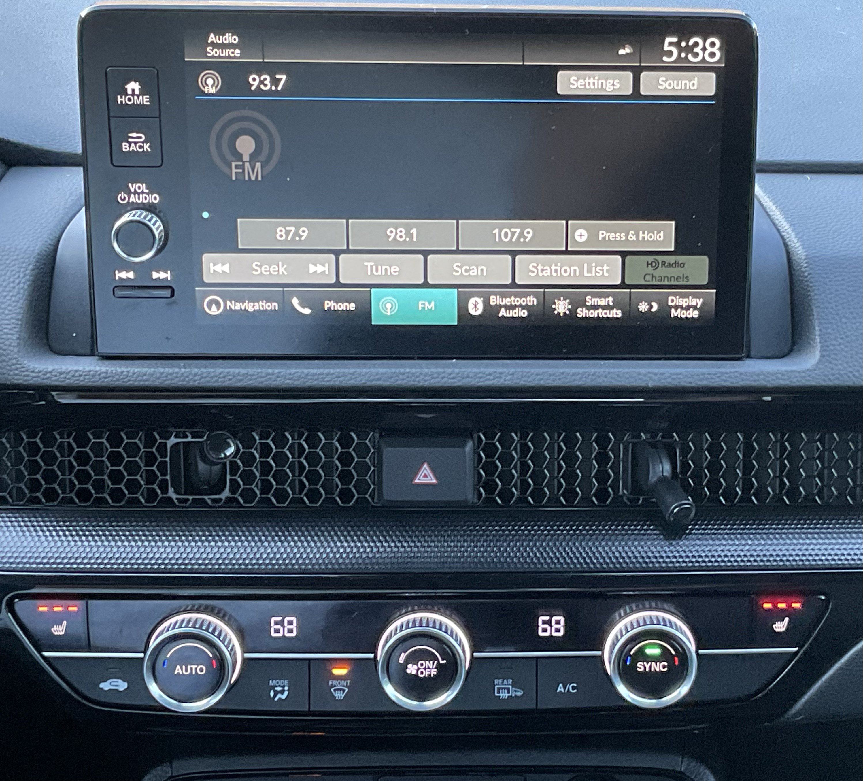 Used 2023 Honda CR-V Sport Touring image 17