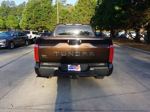 Used 2024 Toyota Tundra Limited w/ TRD Off-Road Package image 20