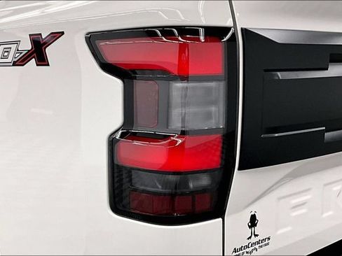 New 2026 Nissan Frontier Pro-X RWD image 21