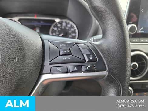 Used 2024 Nissan Sentra SV FWD image 22