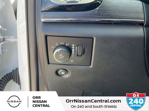 Used 2019 Jeep Grand Cherokee High Altitude AWD/4WD image 19