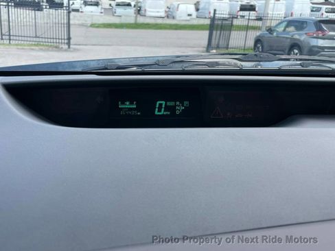 Used 2005 Toyota Prius FWD image 21