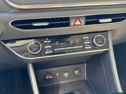 Certified 2023 Hyundai Sonata Limited FWD image 48