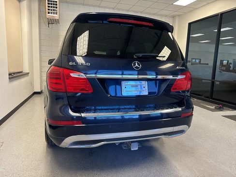 Used 2014 Mercedes-Benz GL 450 4MATIC image 17