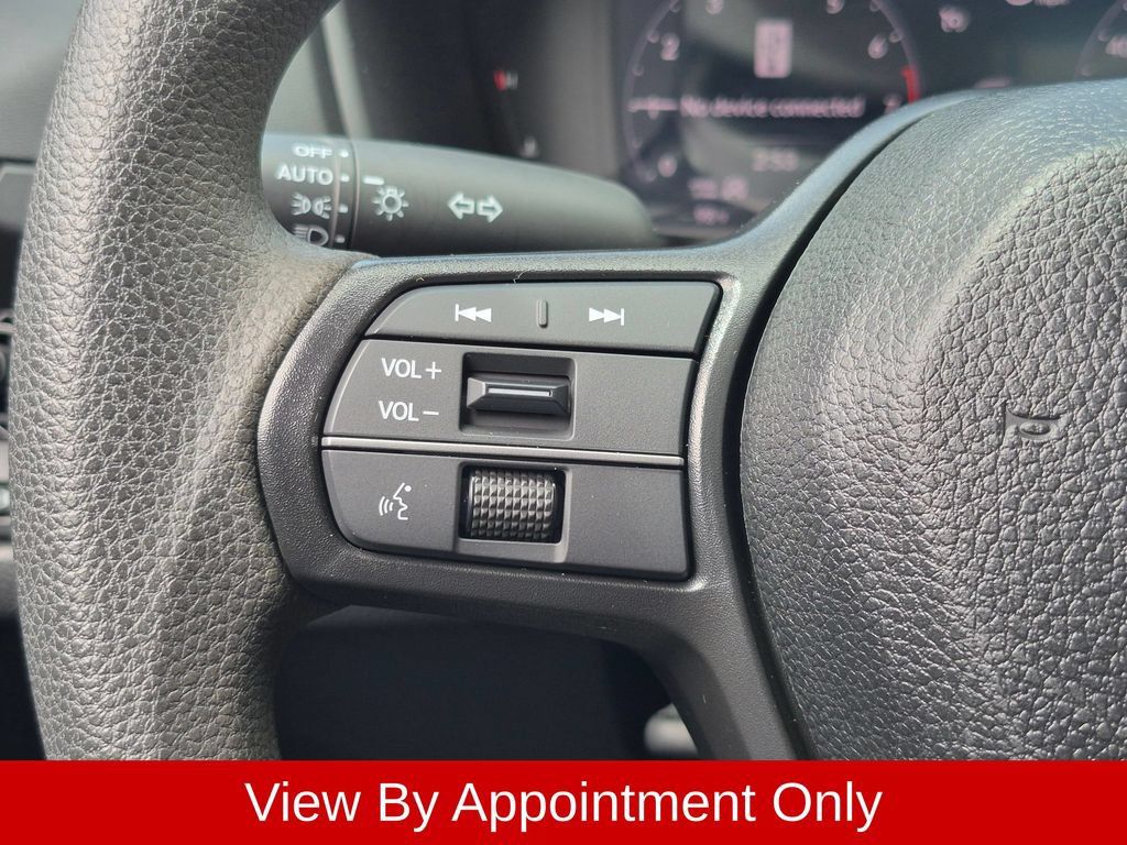 Used 2025 Honda Accord LX image 14
