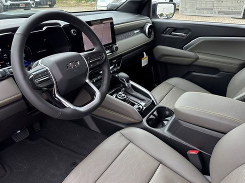 New 2026 Chevrolet Colorado ZR2 w/ Technology Package AWD/4WD image 10