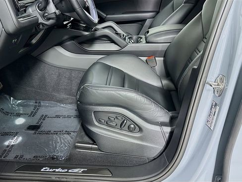 Used 2024 Porsche Cayenne Turbo GT image 21
