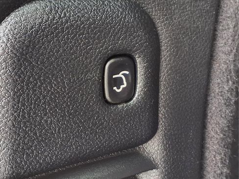 Used 2021 Dodge Durango GT image 25