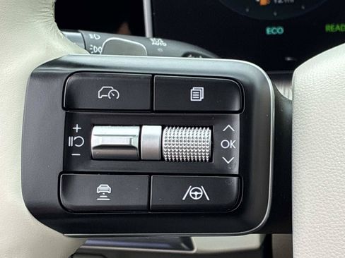 Used 2025 Hyundai Santa Fe Calligraphy AWD/4WD image 29