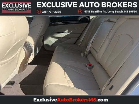 Used 2019 Buick LaCrosse Sport Touring image 41